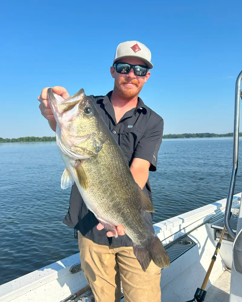 Summer Lake Fork Bass Fishing